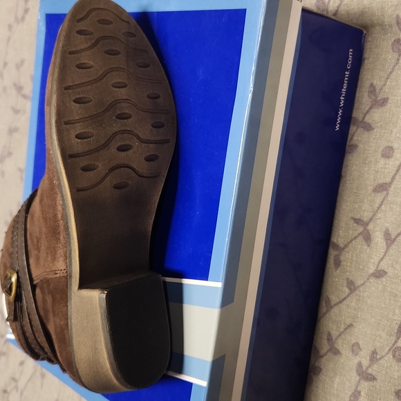 White Mountain boots - Picture 3 of 3